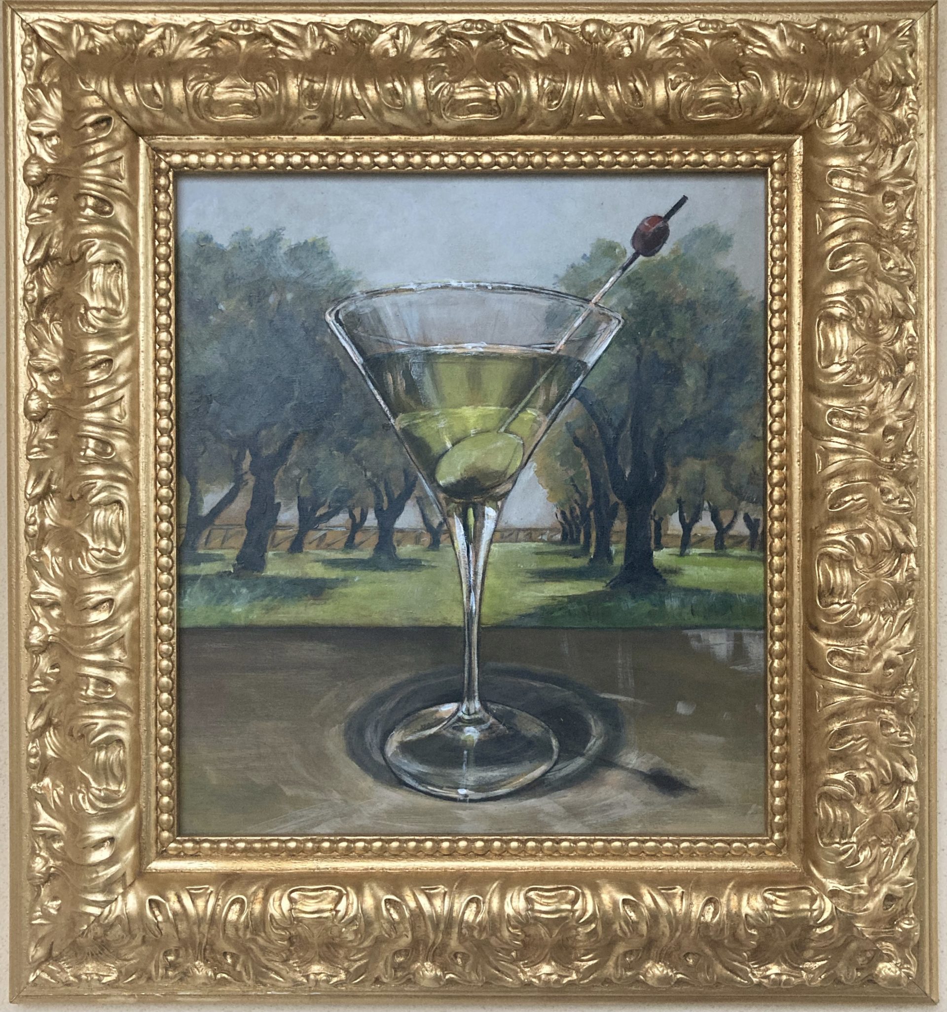 dipinto acrilico che raffigura la famosa coppa martini colma di olio d'oliva, un omaggio al famoso olio lucchese, il dipinto è collocato in una villa di rappresentanza di una nota azienda olearia